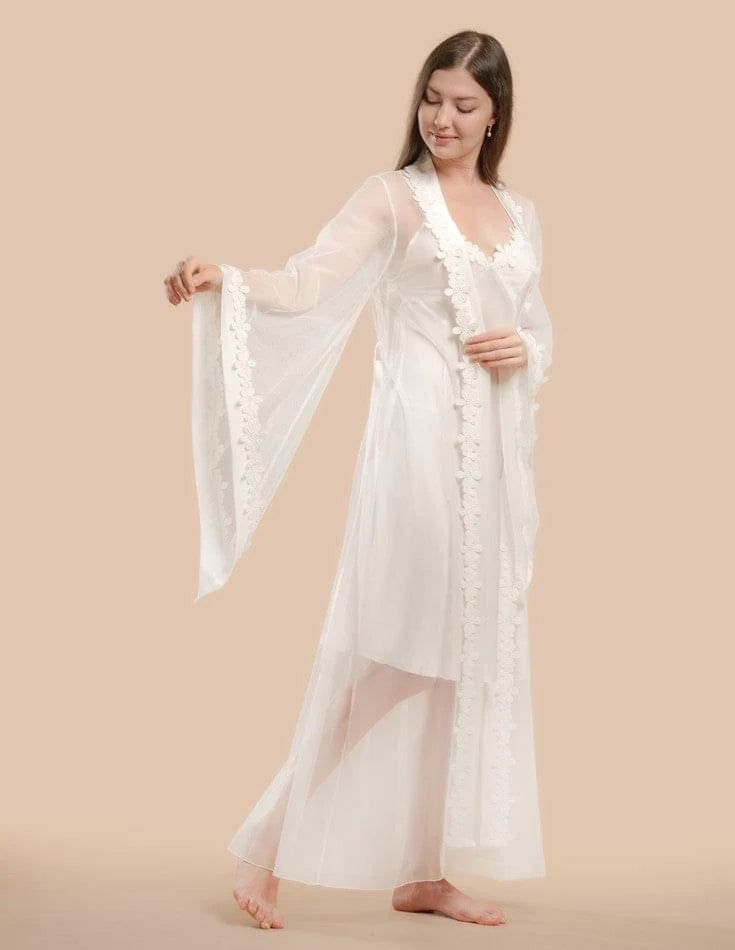 2 Pcs Lace & Satin Nightdress With Tulle And Lace Robe - Off White